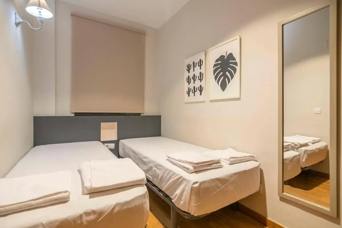 Modern&bright apartment in Eixample 2-1 Barcelona