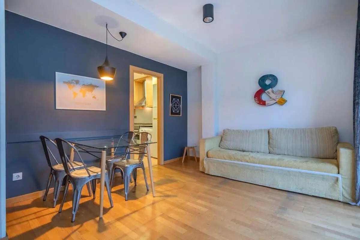 Modern And Bright Apartment In Eixample 2-1 Βαρκελώνη